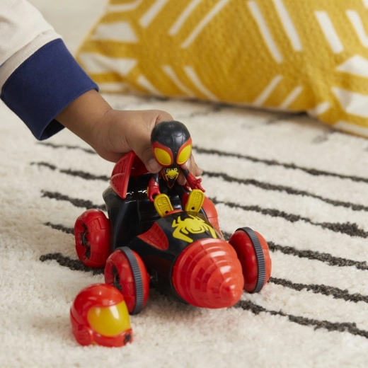 Figure and vehicle for heroic missions