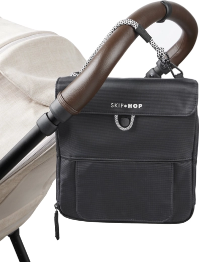 Compact carrying and hanging
