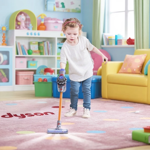 Realistic cleaning play