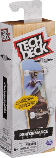 Realistiska braukšanas sajūta, pateicoties koka dēlim