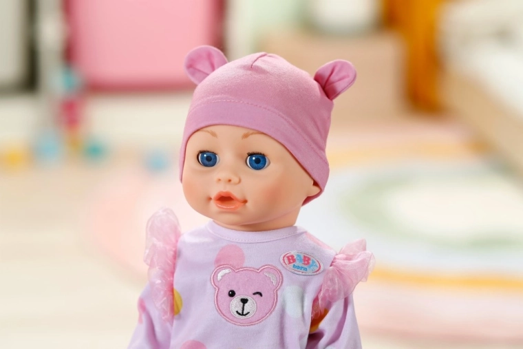 Mīlīgs izskats un mīksti apģērbi