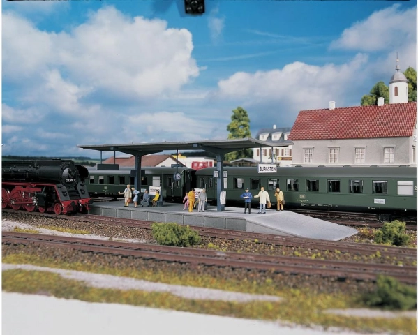 Burgstein Platform model PIKO HOBBY