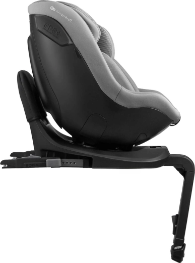 Stabila ISOFIX uzstādīšana ar atbalsta kāju