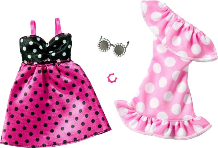 Stylish accessories to complete the look