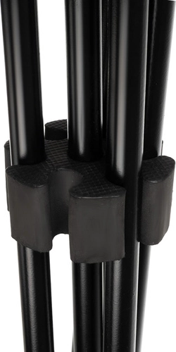 Stabila konstrukcija spēlei gan ārā, gan telpās