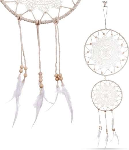 Natural materials and delicate details
