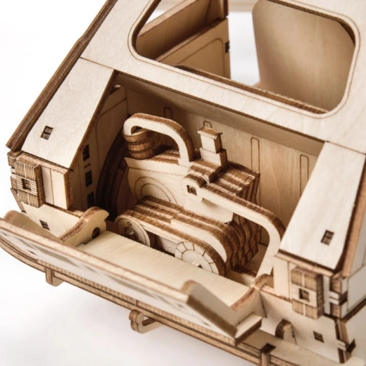 Precise laser-cut pieces without glue