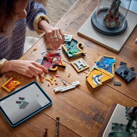 Interaktīva 3D instrukcija LEGO Builder lietotnē