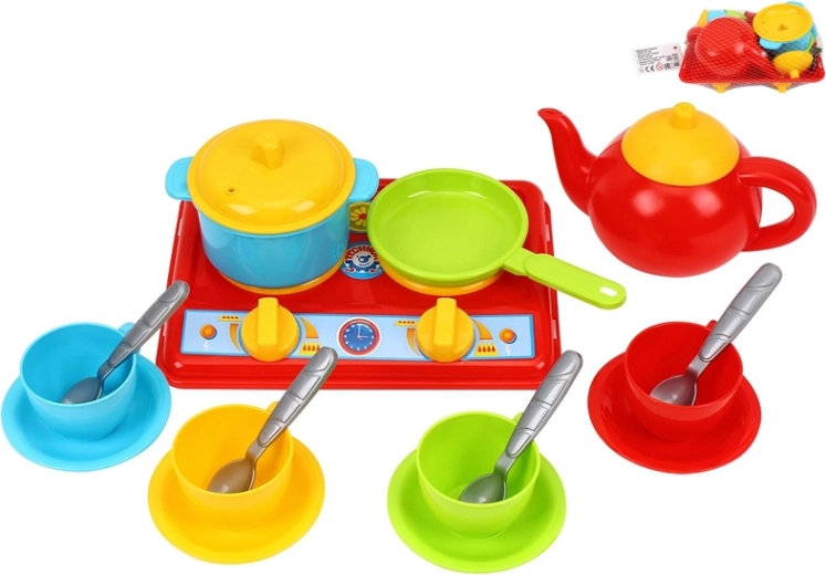 Children's play kitchen with stove and dishes, 17-piece set in mesh