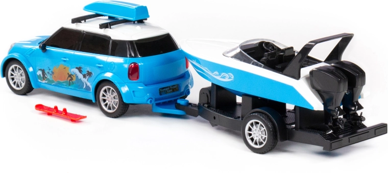 Detailed boat for imaginative play