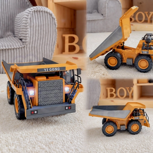 Lifting dump bed for loading and unloading