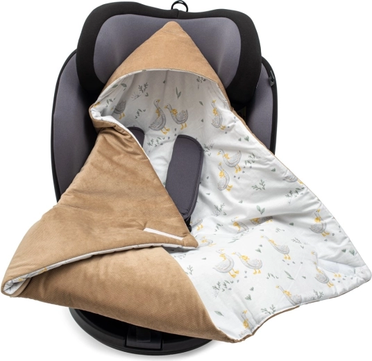 Siltināts autokrēsliņa ietinējs New Baby, brūns velvet