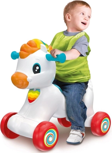 Stable design for little riders
