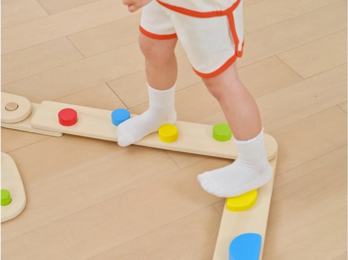 Sensory obstacles for active play