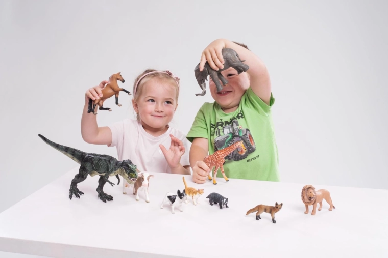 Play and learning about animals