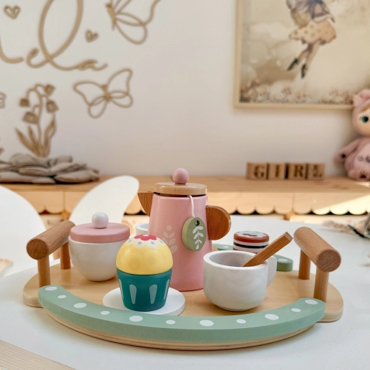 Pastel set for children’s tea parties
