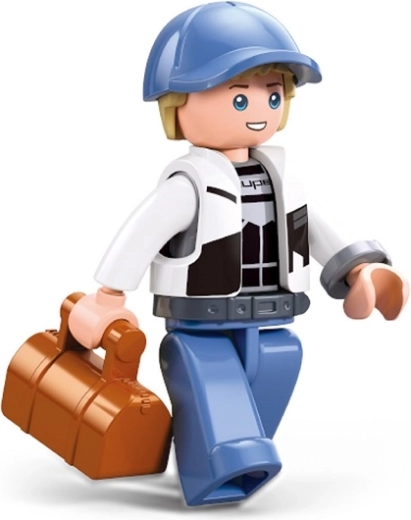 Driver minifigure for more play possibilities