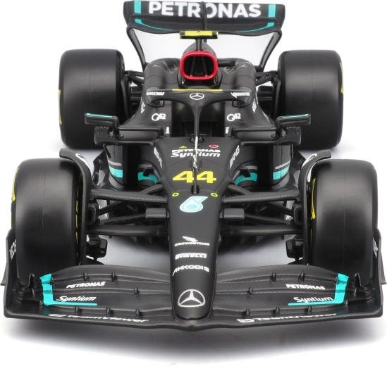 uzticama w14 e replika ar starta numuru 44