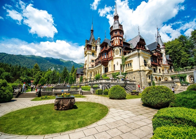 Puzzle Royal Castle Sinaia Romania 1000 Pieces