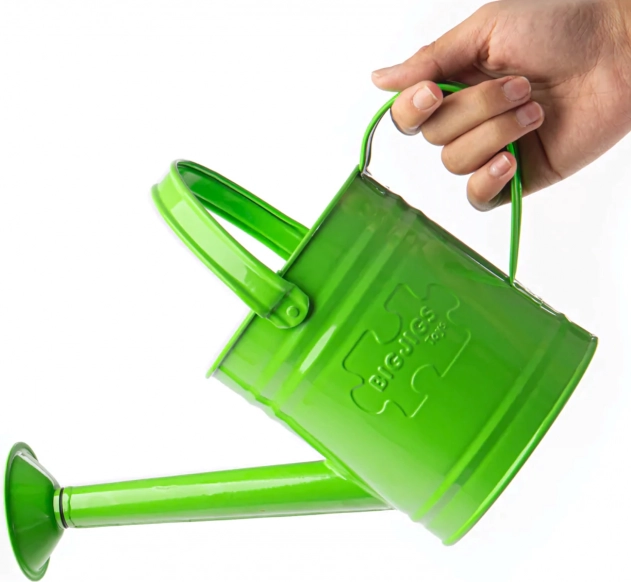 Comfortable grip for little gardeners