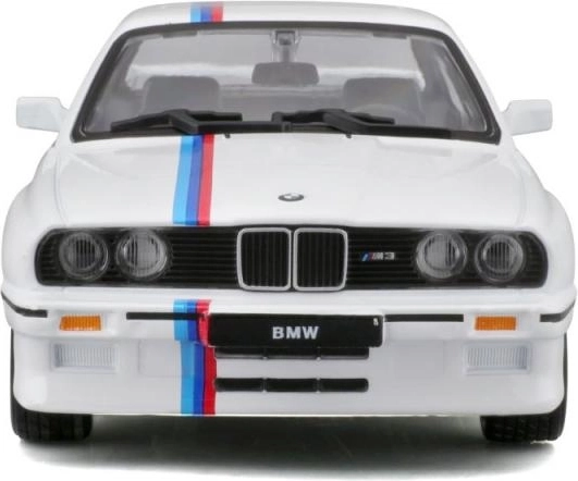 Metāla modelis BBURAGO 1:24 BMW M3 (1988) – balts