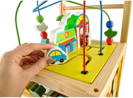 Removable bead maze