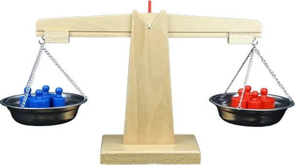 Wooden design with metal pans