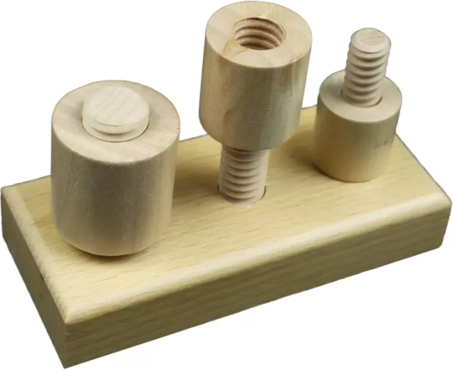 Montessori aid for calm focus