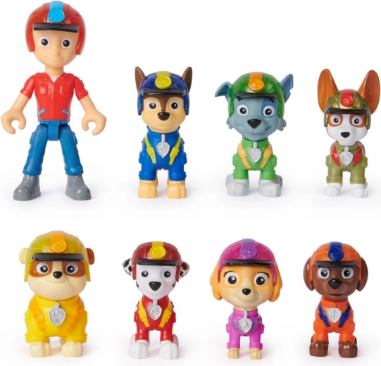 Pilna kolekcija ar 8 iemīļotajiem varoņiem