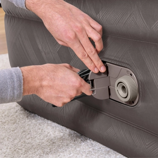 Fast inflation thanks to the built-in electric pump