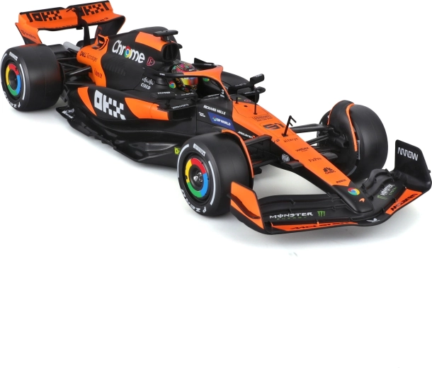 Bburago 1:24 McLaren MCL38 2024 Oscar Piastri aizsargvitrīnā