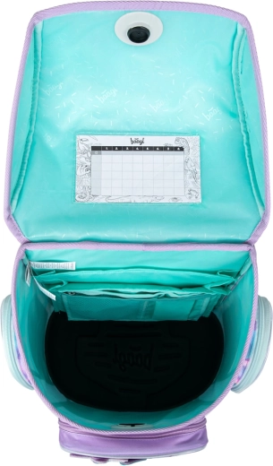 Gudra skolas piederumu organizēšana