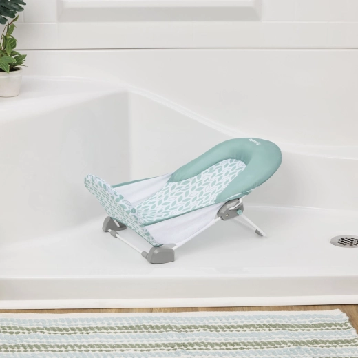 Two positions for your baby’s comfort