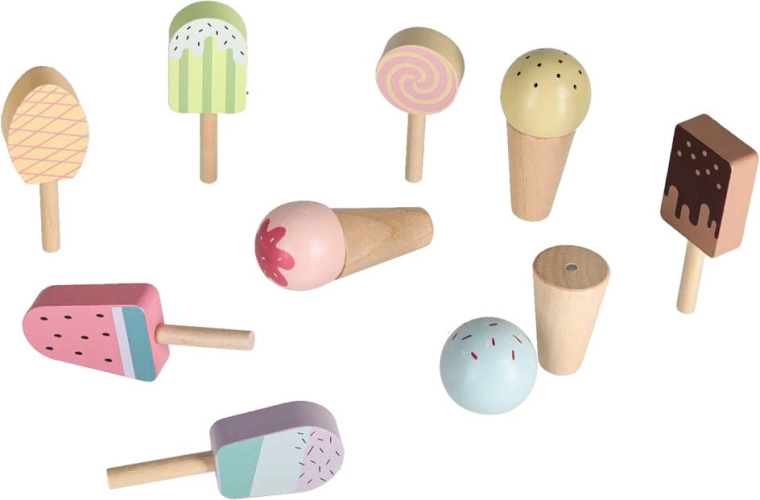 10 pieces for creative role-play