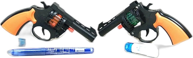 Toy revolver - 1 piece