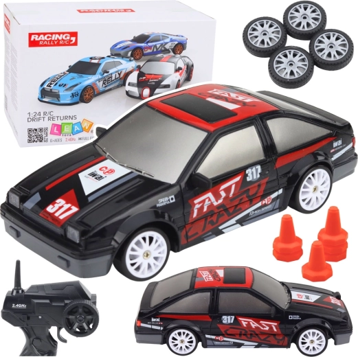 RC drifta auto 1:24 ar maināmiem riteņiem, melns