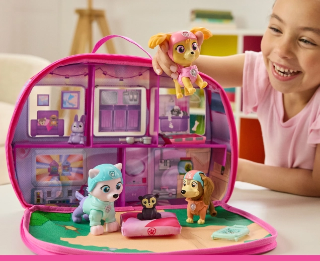 Varoņu figūriņas ar šūpojošām galviņām