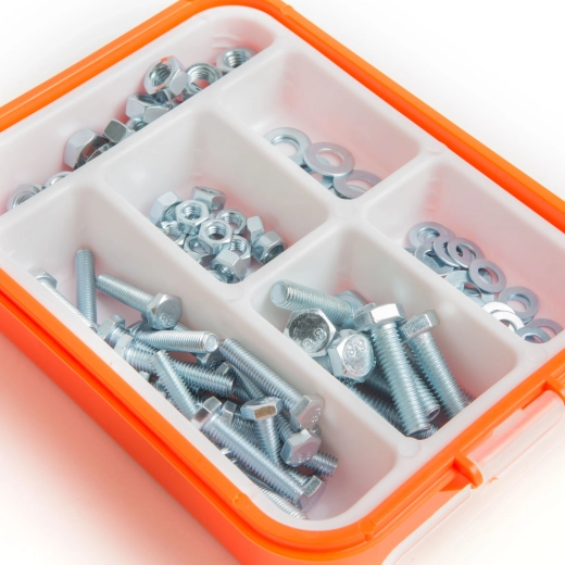 Set of metric screws with nuts and washers
