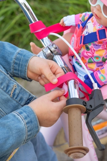Easy attachment to a bicycle