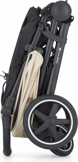 One-hand folding and a cleaner seat cover
