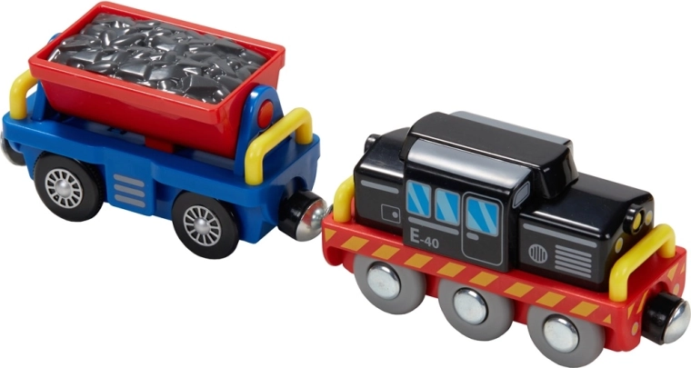 Realistic locomotive with freight cars