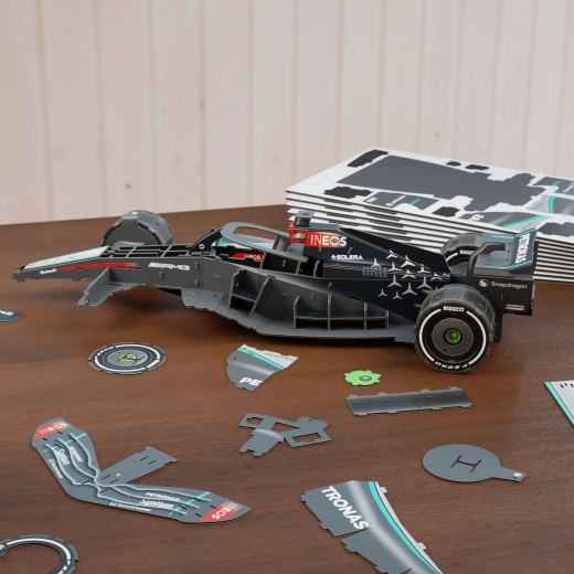 153 pieces for creative assembly