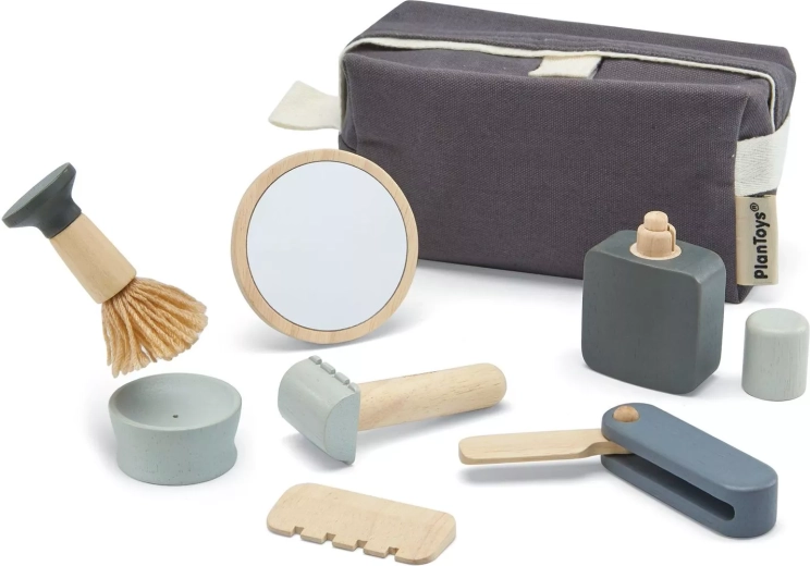 Practical bag and rich accessories