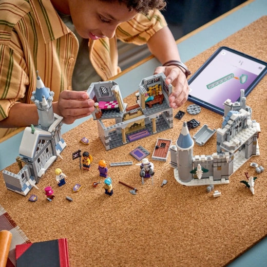 Interaktīva būvēšana ar LEGO Builder