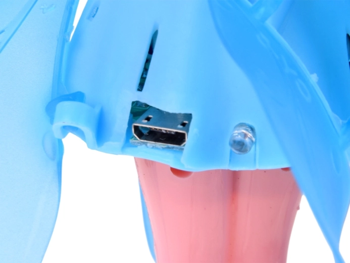 Uzlāde, izmantojot USB, un vienkārša ieslēgšana