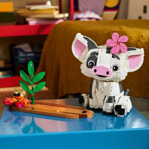 Accessories and a Disney-style display stand
