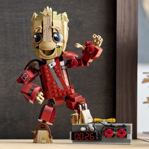 Detailed Ravagers costume and expressive eyes
