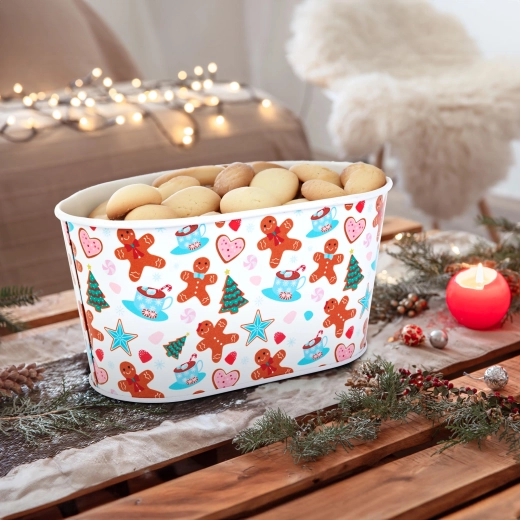 Christmas metal basket with gingerbread motif
