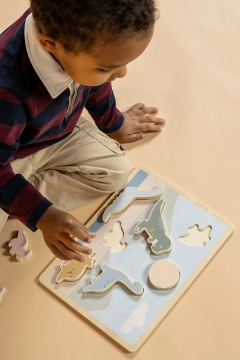 Training hand–eye coordination