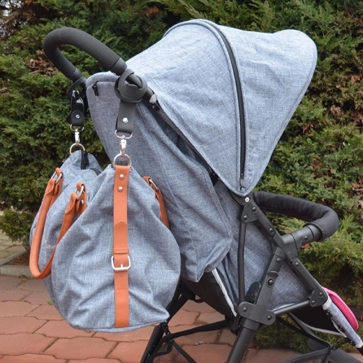 Hands free for steering the stroller